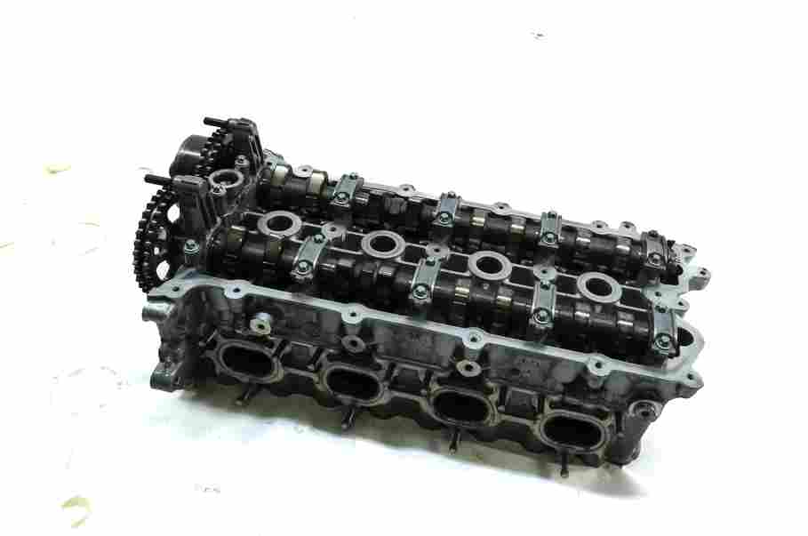 Thumbnail 1: 2003-2006 PORSCHE CAYENNE (955) 4.5L V8 ENGINE - LEFT CYLINDER HEAD (NON TURBO)