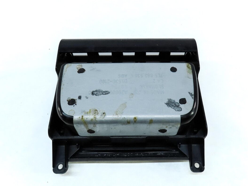 Thumbnail 4: 2006 PORSCHE CAYENNE (955) FRONT CENTER CONSOLE CUPHOLDER (BLACK)
