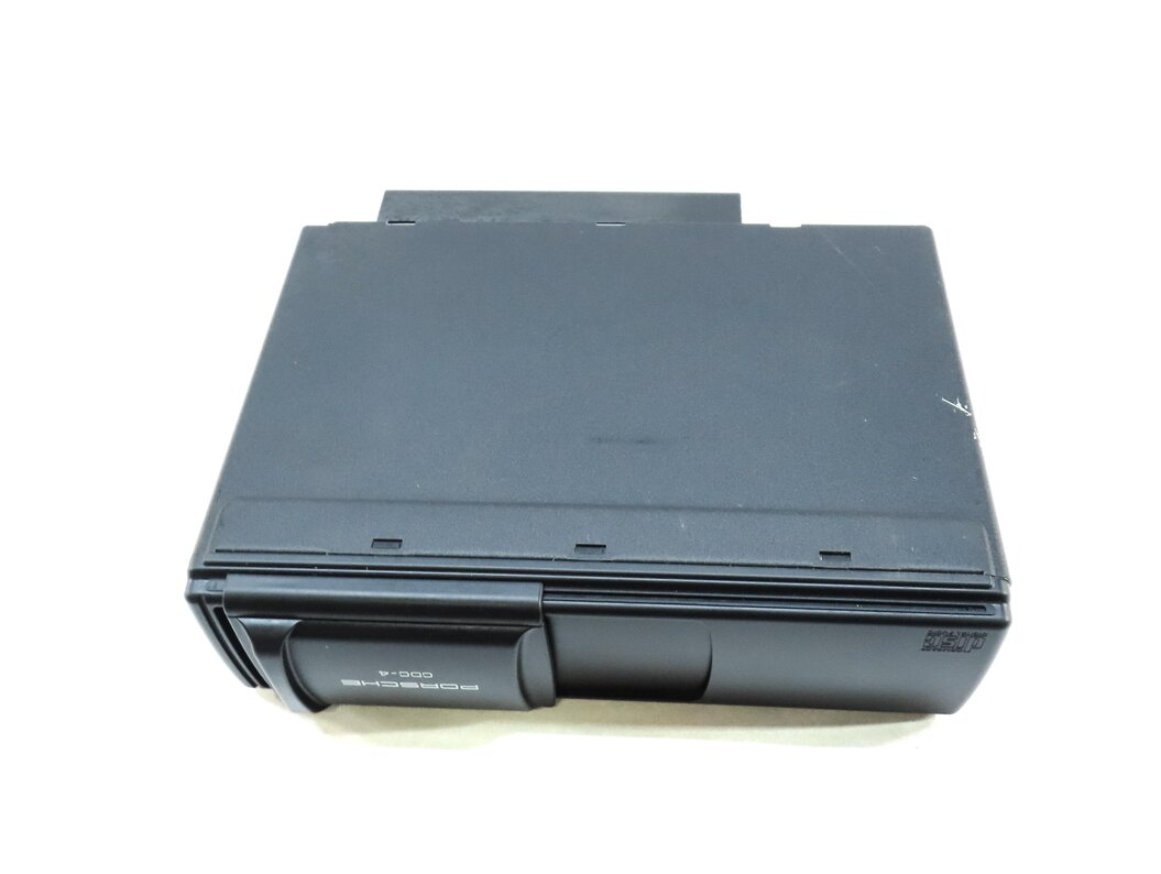 Thumbnail 4: 05-10 PORSCHE 911 BOXSTER CAYENNE 955 957 987 997 RADIO STEREO CD 6 DISC CHANGER