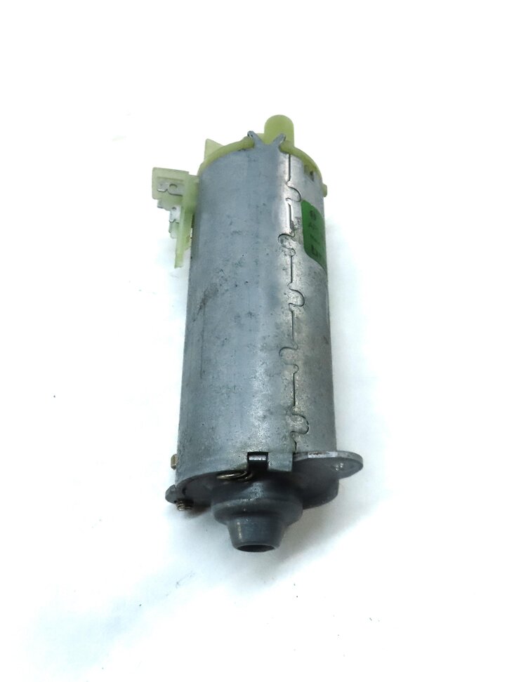 Thumbnail 4: 2006 PORSCHE CAYENNE (955) FRONT RIGHT PASSENGER SEAT TRACK MOTOR SET 3