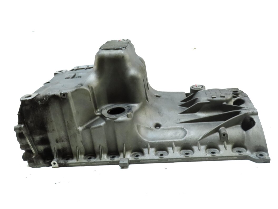 Thumbnail 3: `2003-2006 PORSCHE CAYENNE (955) 4.5L V8 ENGINE - OIL PAN (NON TURBO)