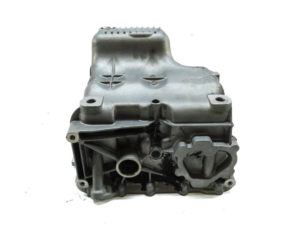 Thumbnail 4: `2003-2006 PORSCHE CAYENNE (955) 4.5L V8 ENGINE - OIL PAN (NON TURBO)