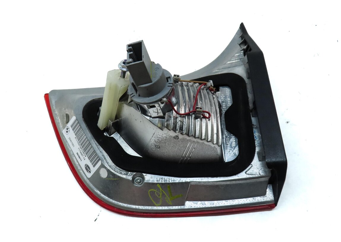 Thumbnail 5: 2008-2012 BMW X6 X6M ///M (E71 E72) LEFT DRIVER REAR INNER TAILLIGHT LIGHT LAMP