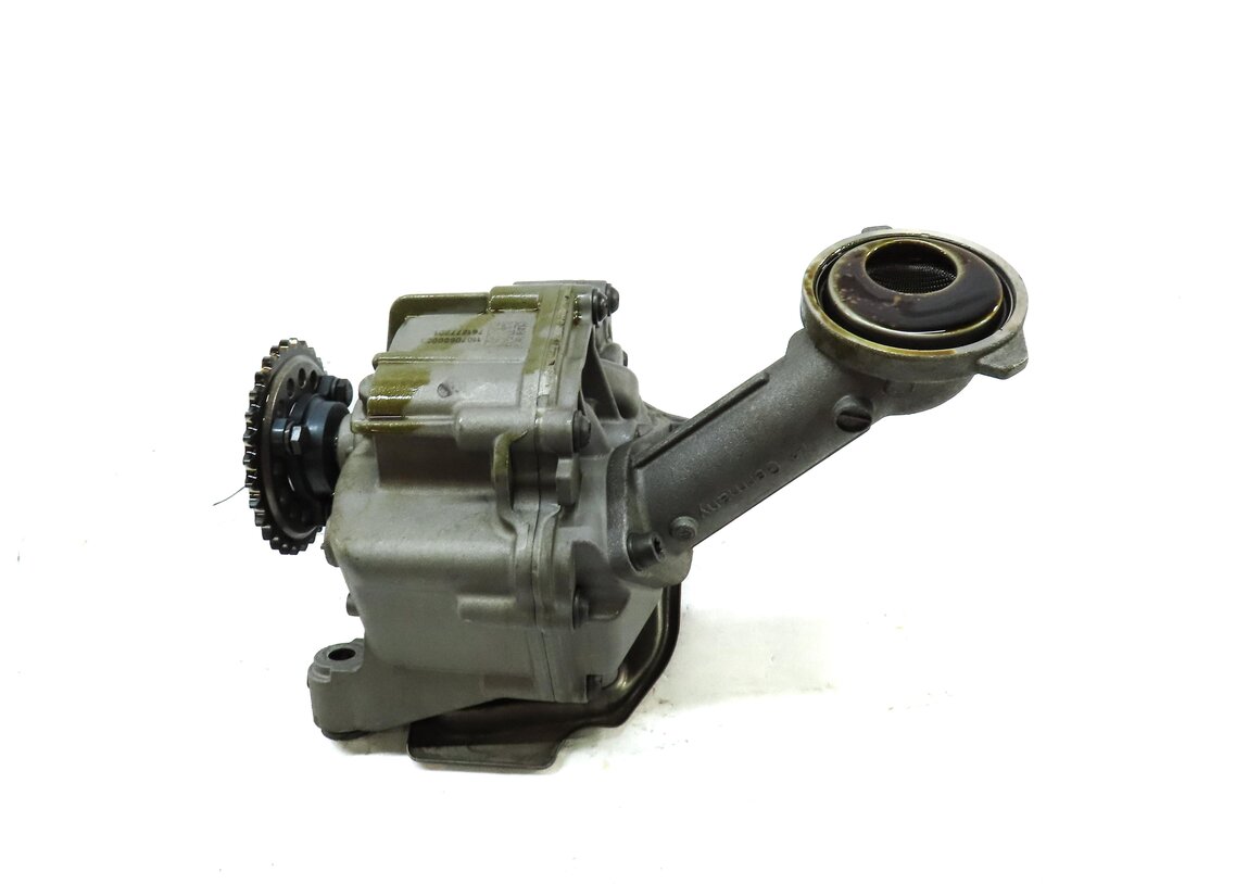 Thumbnail 2: 2012 BMW X6 (E71) 4.4L TURBO N63 ENGINE OIL PUMP w/ PICKUP TUBE 11417643256