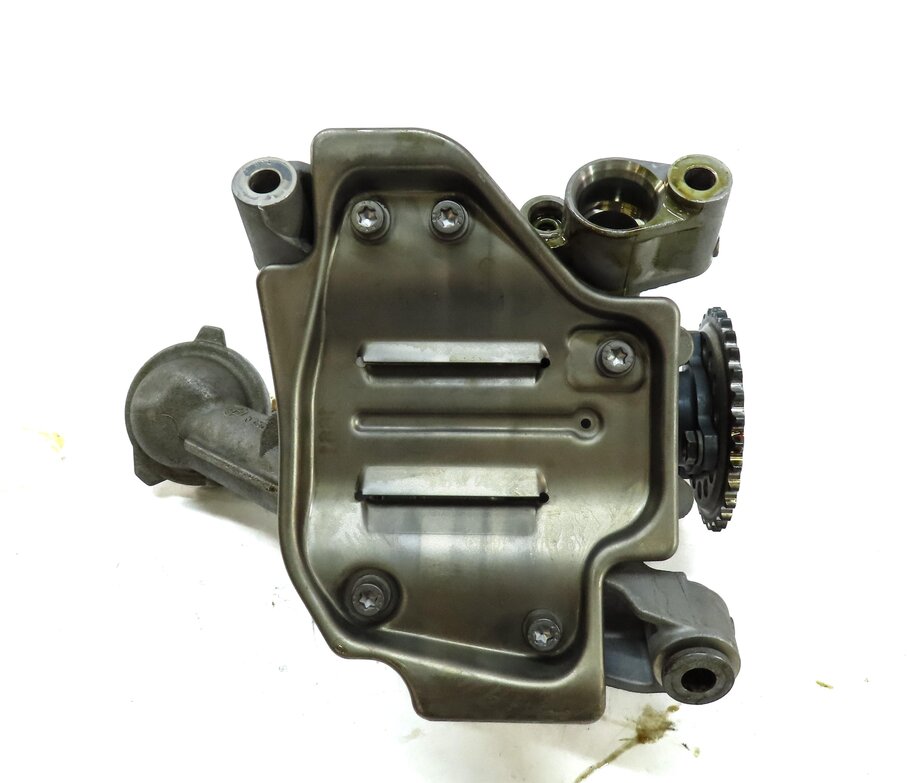 Thumbnail 5: 2012 BMW X6 (E71) 4.4L TURBO N63 ENGINE OIL PUMP w/ PICKUP TUBE 11417643256