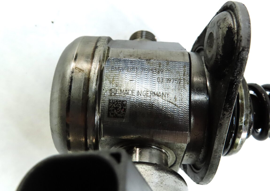 Thumbnail 7: 08-14 BMW 5 6 7 X5 X6 F01 F10 E70 E71 4.4L MECHANICAL HIGH PRESSURE FUEL PUMP
