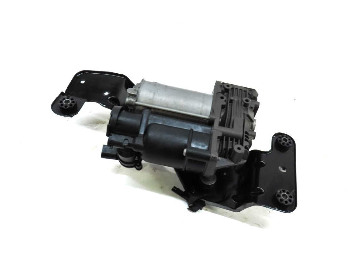 07-14 BMW X5 X5M X6 X6M (E70 E71 E72) AIR SUSPENSION COMPRESSOR PUMP MOTOR (AMK)