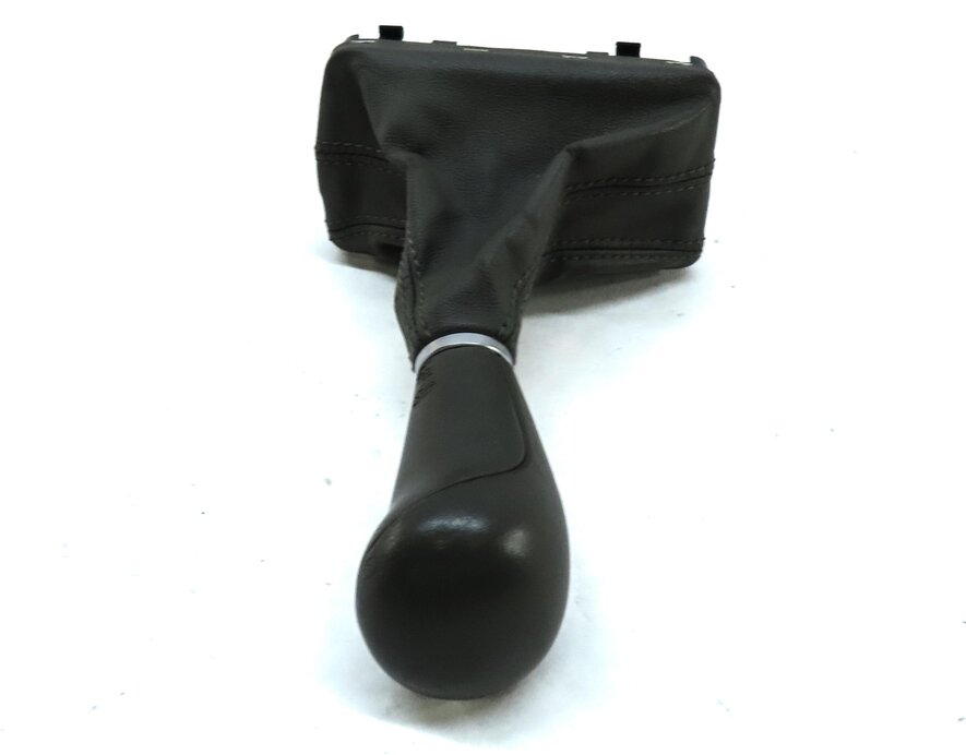 Thumbnail 3: 2011 AUDI Q5 (B8 8R) TRANSMISSION GEAR SHIFTER HANDLE w/ BOOT (PIMENTO BEIGE)