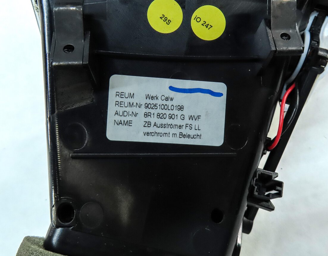 Thumbnail 5: 2011 AUDI Q5 (B8 8R) FRONT LEFT DRIVER DASH HEATER A/C AIR VENT