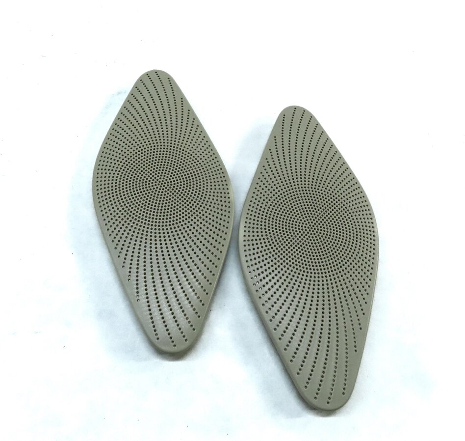 Thumbnail 10: 2011 AUDI Q5 (B8 8R) BANG & OLUFSEN SPEAKER GRILLE TRIM SET (BEIGE / PIMENTO)