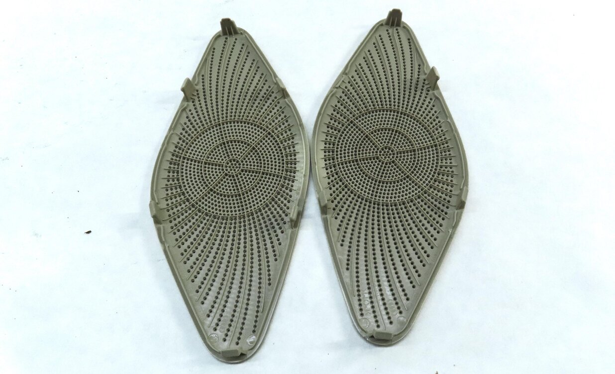 Thumbnail 11: 2011 AUDI Q5 (B8 8R) BANG & OLUFSEN SPEAKER GRILLE TRIM SET (BEIGE / PIMENTO)