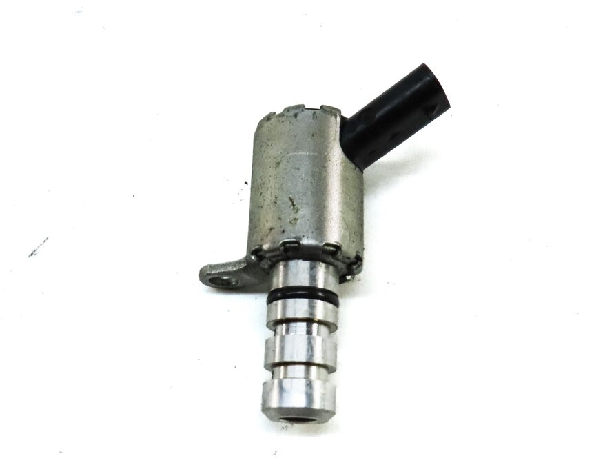 2011 AUDI Q5 (B8 8R) 3.2L CALB FSI ENGINE CAMSHAFT OIL PRESSURE SOLENOID