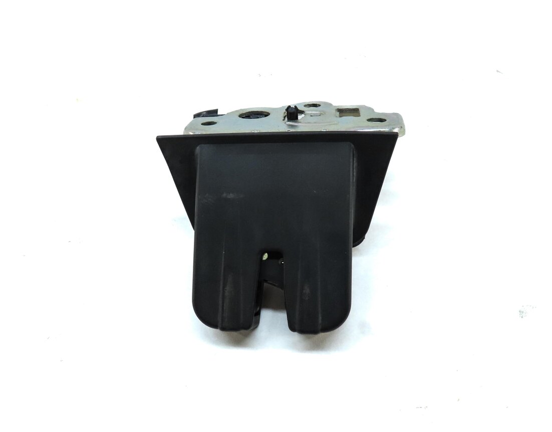 Thumbnail 2: 2011 AUDI Q5 (B8 8R) REAR TRUNK LOCK LATCH ACTUATOR