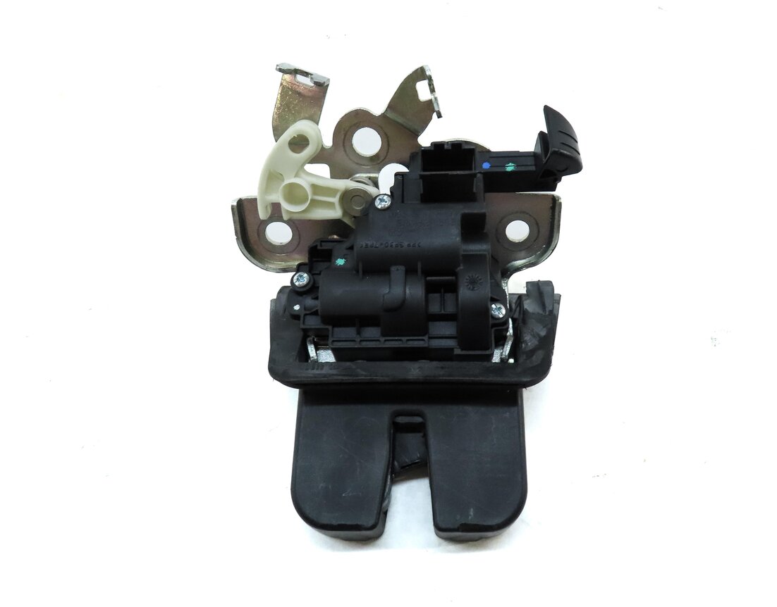 Thumbnail 4: 2011 AUDI Q5 (B8 8R) REAR TRUNK LOCK LATCH ACTUATOR