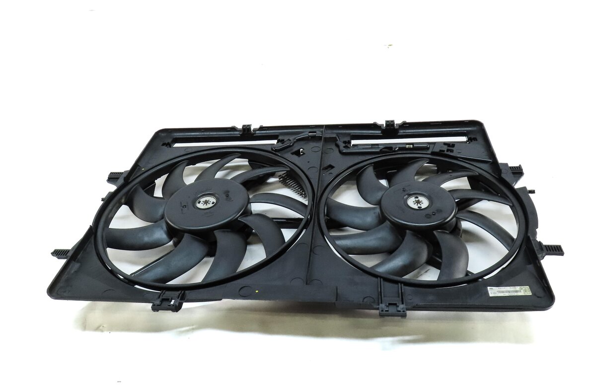 Thumbnail 3: 09-17 AUDI A4 A5 Q5 S4 (B8 8T 8R) 2.0L 3.0L 3.2L RADIATOR COOLING FAN w/ SHROUD