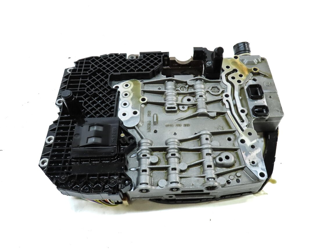 Thumbnail 2: 2009-2012 AUDI Q5 (8R) 3.2L V6 A/T AUTO AUTOMATIC TRANSMISSION VALVE BODY