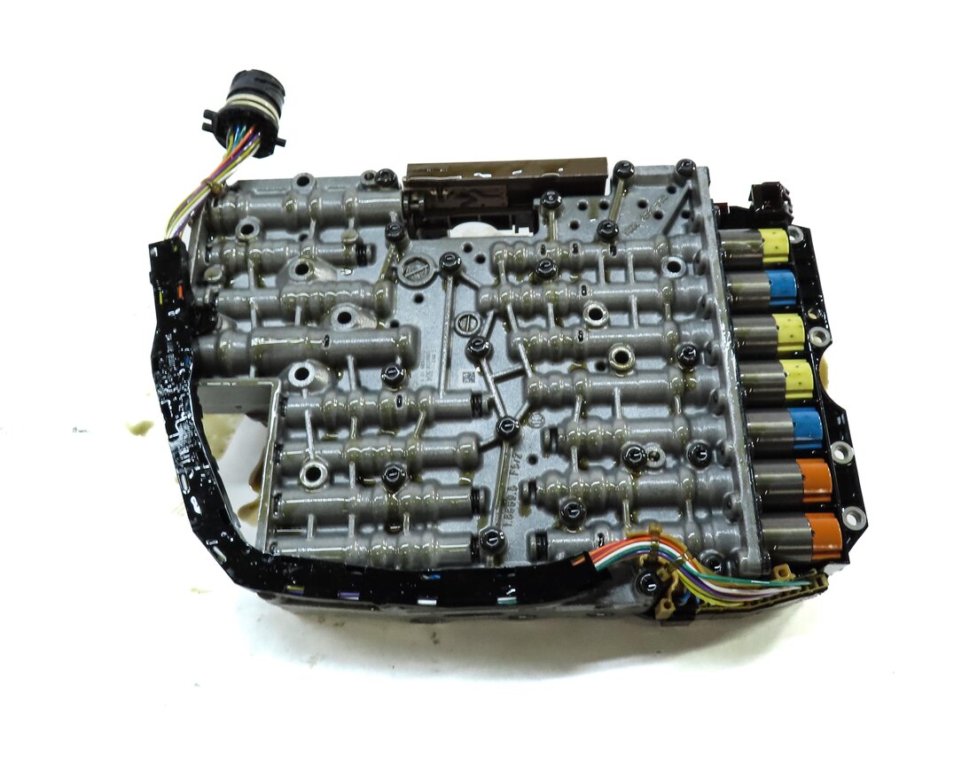 Thumbnail 4: 2009-2012 AUDI Q5 (8R) 3.2L V6 A/T AUTO AUTOMATIC TRANSMISSION VALVE BODY