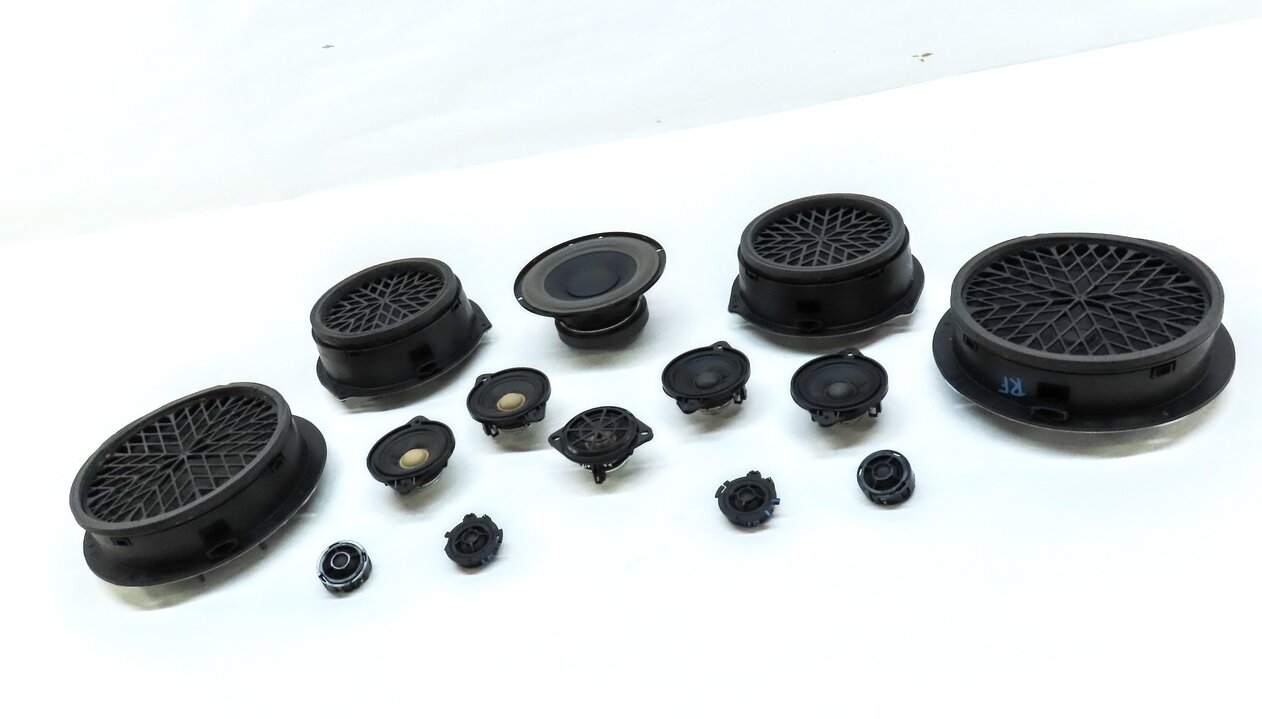 Thumbnail 2: 2011 AUDI Q5 (B8 8R) BANG & OLUFSEN AUDIO SUB SUBWOOFER TWEETER SPEAKER SET