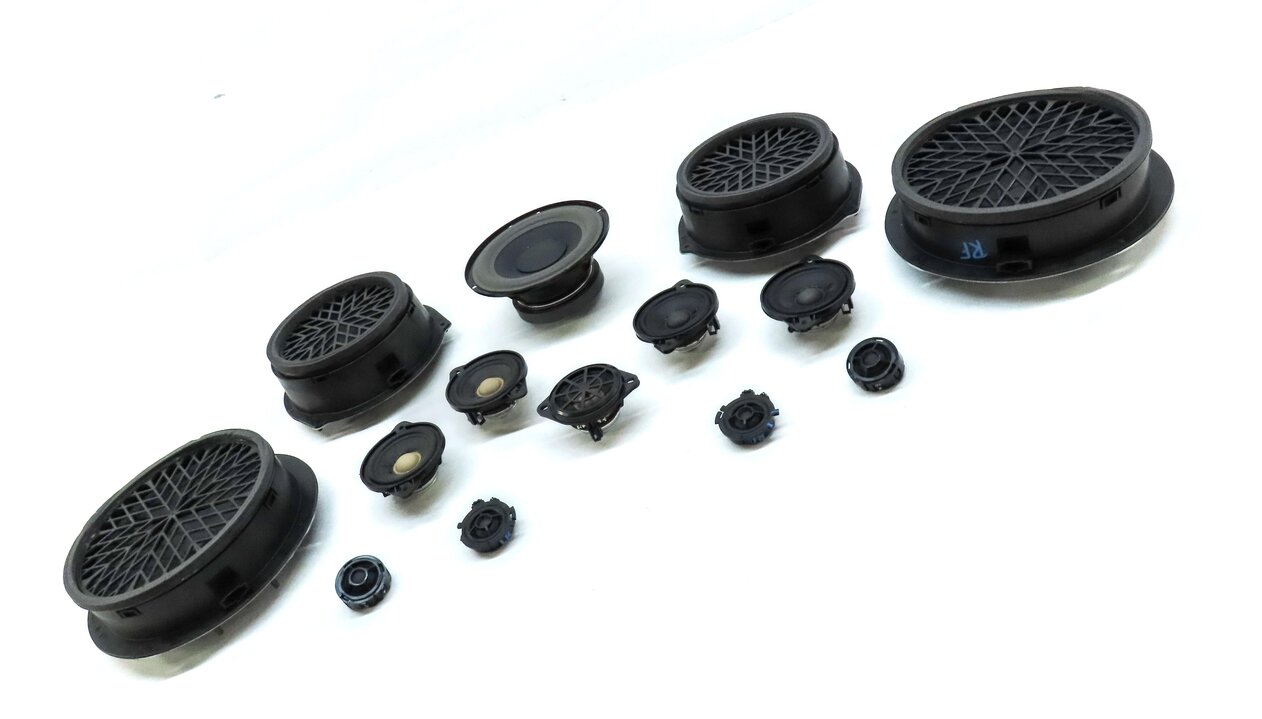 Thumbnail 3: 2011 AUDI Q5 (B8 8R) BANG & OLUFSEN AUDIO SUB SUBWOOFER TWEETER SPEAKER SET