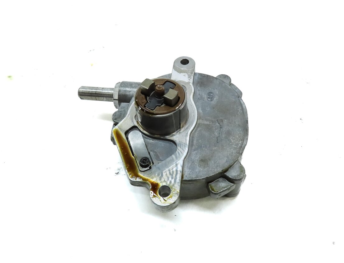 Thumbnail 3: 2012-2015 MERCEDES BENZ C250 SLK250 (W204 R172) RWD 1.8L TURBO BRAKE VACUUM PUMP