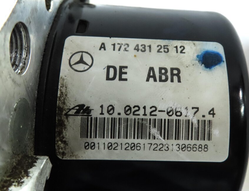 Thumbnail 6: 2012 MERCEDES C250 C300 C350 (W204) ABS ANTI LOCK BRAKE PUMP w/ MODULE