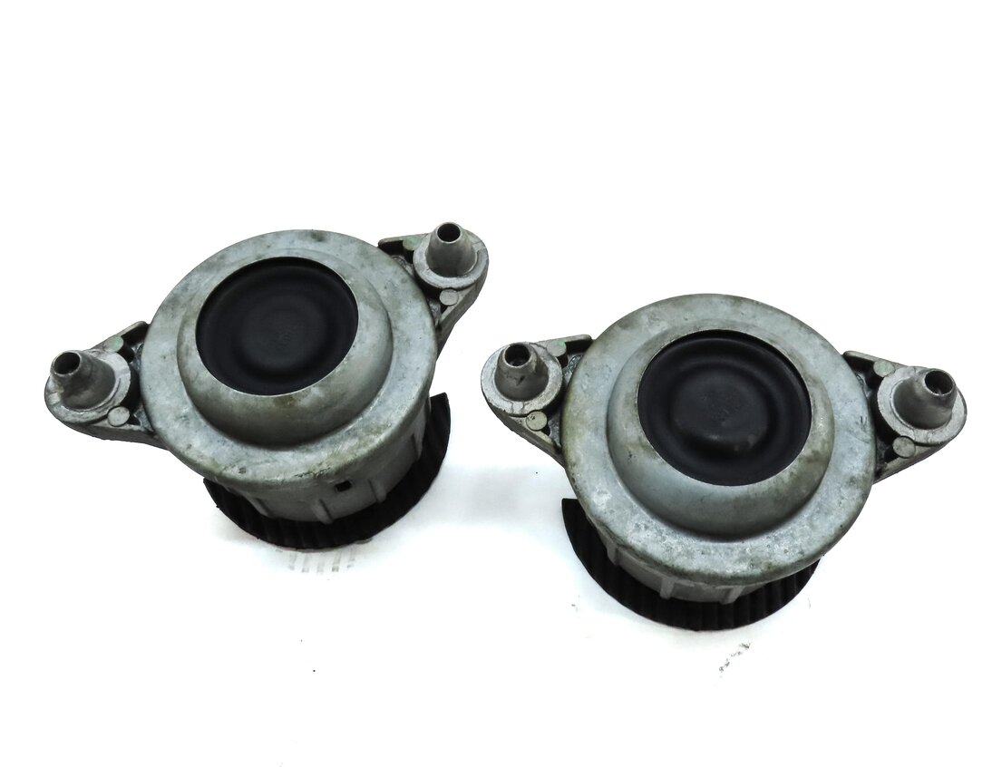 Thumbnail 5: 2012 MERCEDES C CLASS (W204) 1.8L TURBO M271 LEFT RIGHT ENGINE MOTOR MOUNT SET 2