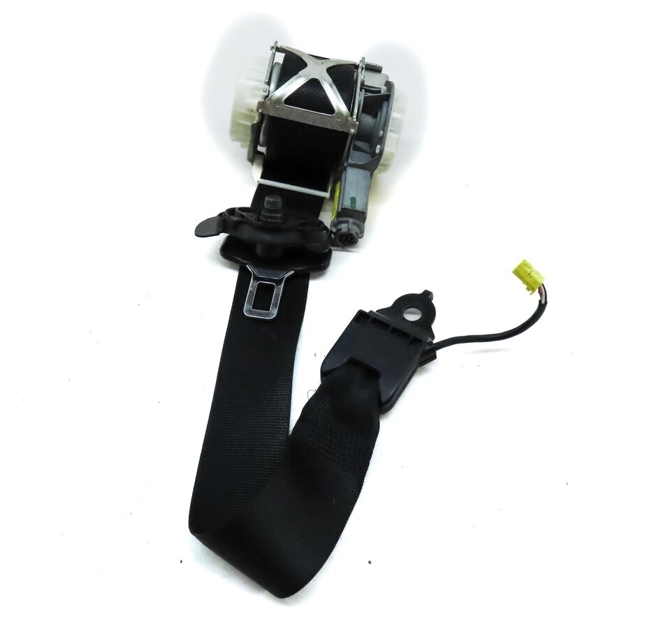 12-14 MERCEDES C-CLASS W204 SEDAN FRONT RIGHT PASSENGER SEATBELT RETRACTOR BLACK