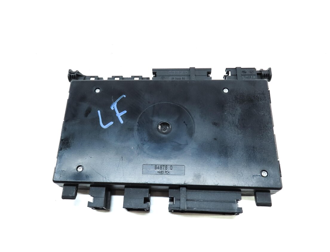 Thumbnail 5: 2012 MERCEDES C CLASS (W204) FRONT LEFT DRIVER SEAT MEMORY CONTROL MODULE