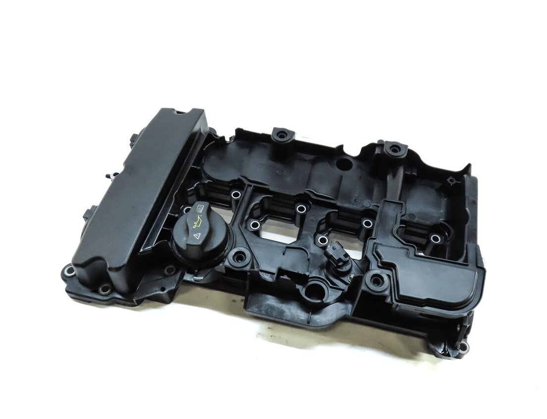 2012-2015 MERCEDES C250 SLK250 (R172 W204) 1.8L M271 TURBO ENGINE VALVE COVER