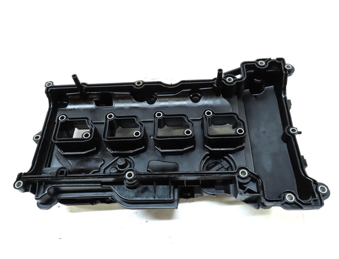 Thumbnail 5: 2012-2015 MERCEDES C250 SLK250 (R172 W204) 1.8L M271 TURBO ENGINE VALVE COVER