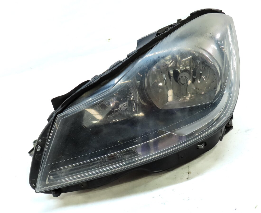 Thumbnail 3: 12-15 MERCEDES C250 C300 C350 (W204) LEFT DRIVER HALOGEN HEADLIGHT LIGHT LAMP