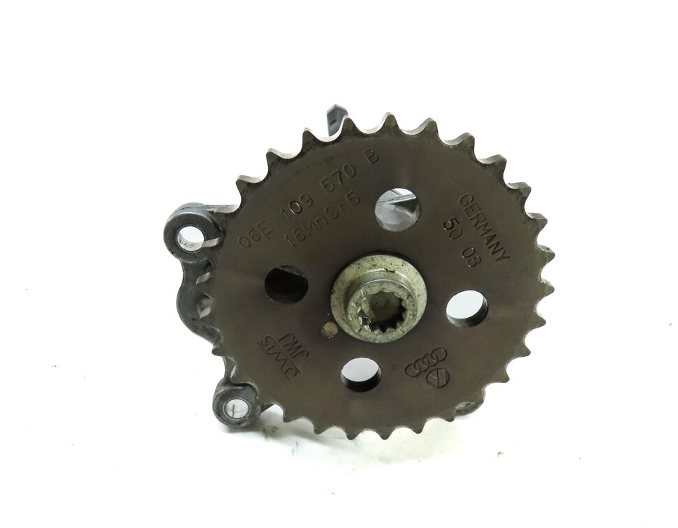 Thumbnail 3: 2010 AUDI Q5 (B8 8R) 3.2L CALB FSI ENGINE OIL PUMP w/ SPROCKET