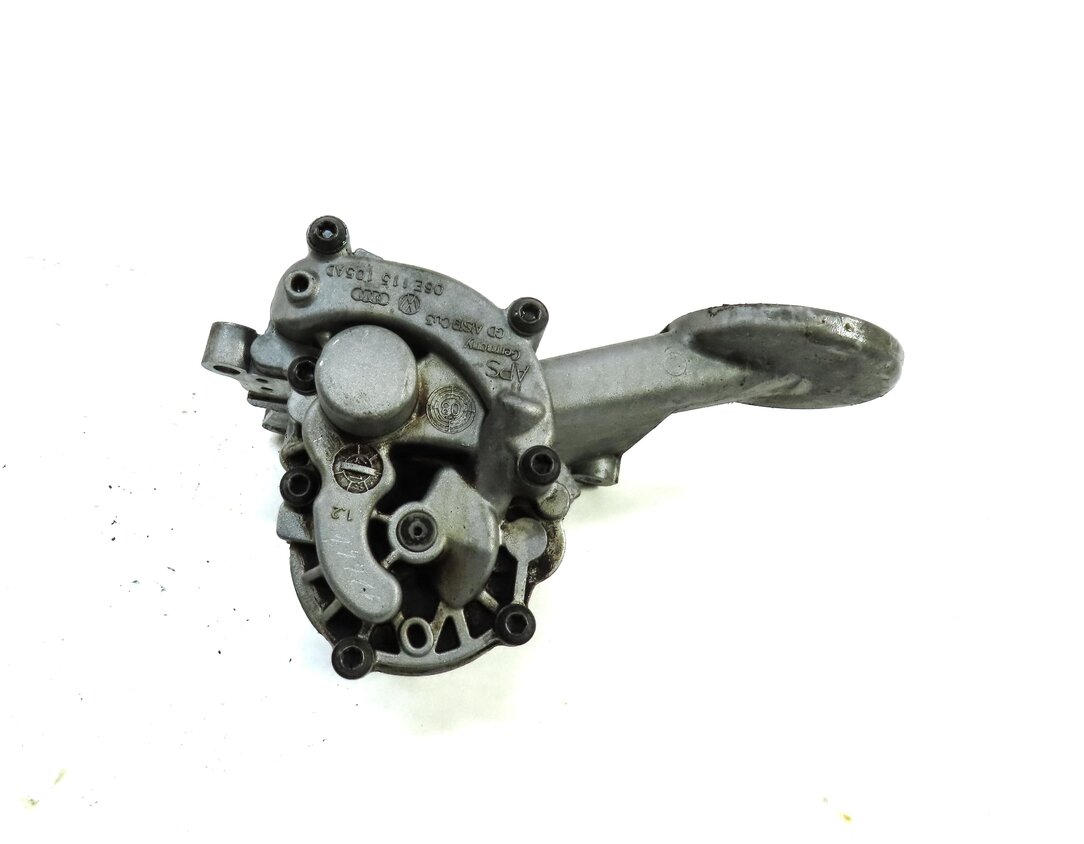 Thumbnail 8: 2010 AUDI Q5 (B8 8R) 3.2L CALB FSI ENGINE OIL PUMP w/ SPROCKET