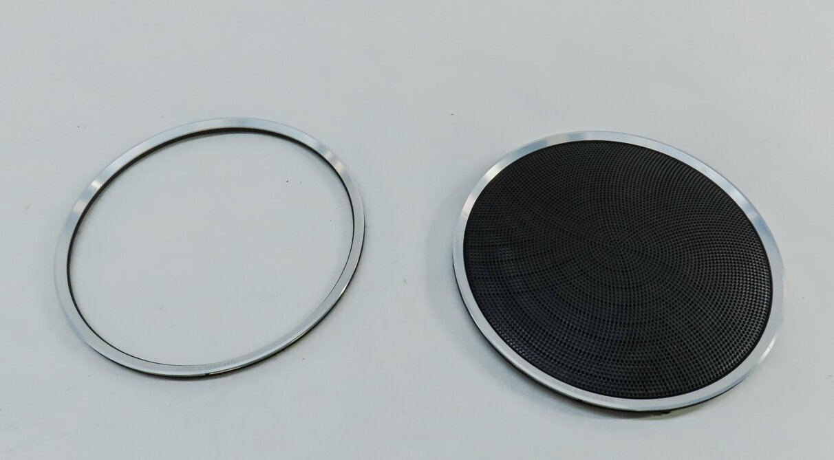Thumbnail 13: 2010 AUDI Q5 (B8 8R) BANG & OLUFSEN SPEAKER GRILLE TRIM COVER SET