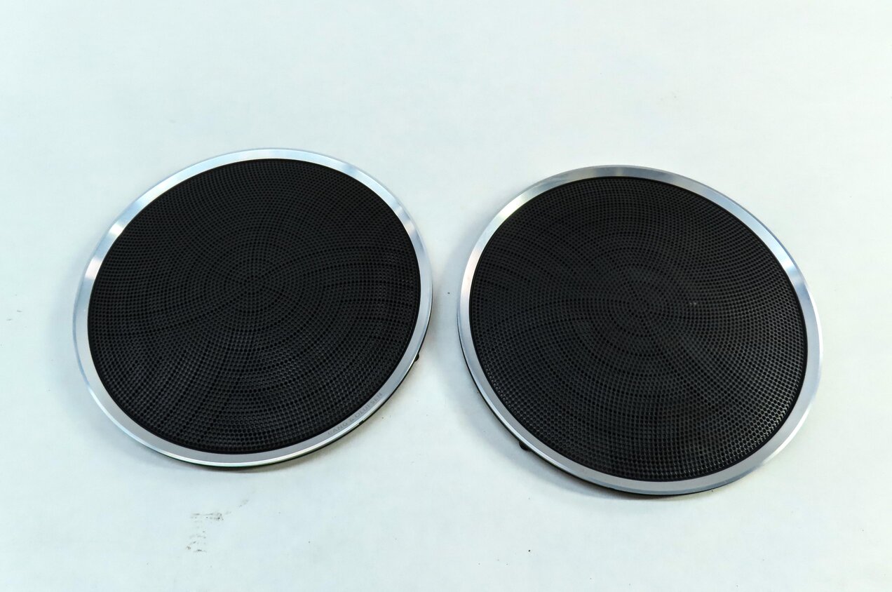 Thumbnail 4: 2010 AUDI Q5 (B8 8R) BANG & OLUFSEN SPEAKER GRILLE TRIM COVER SET