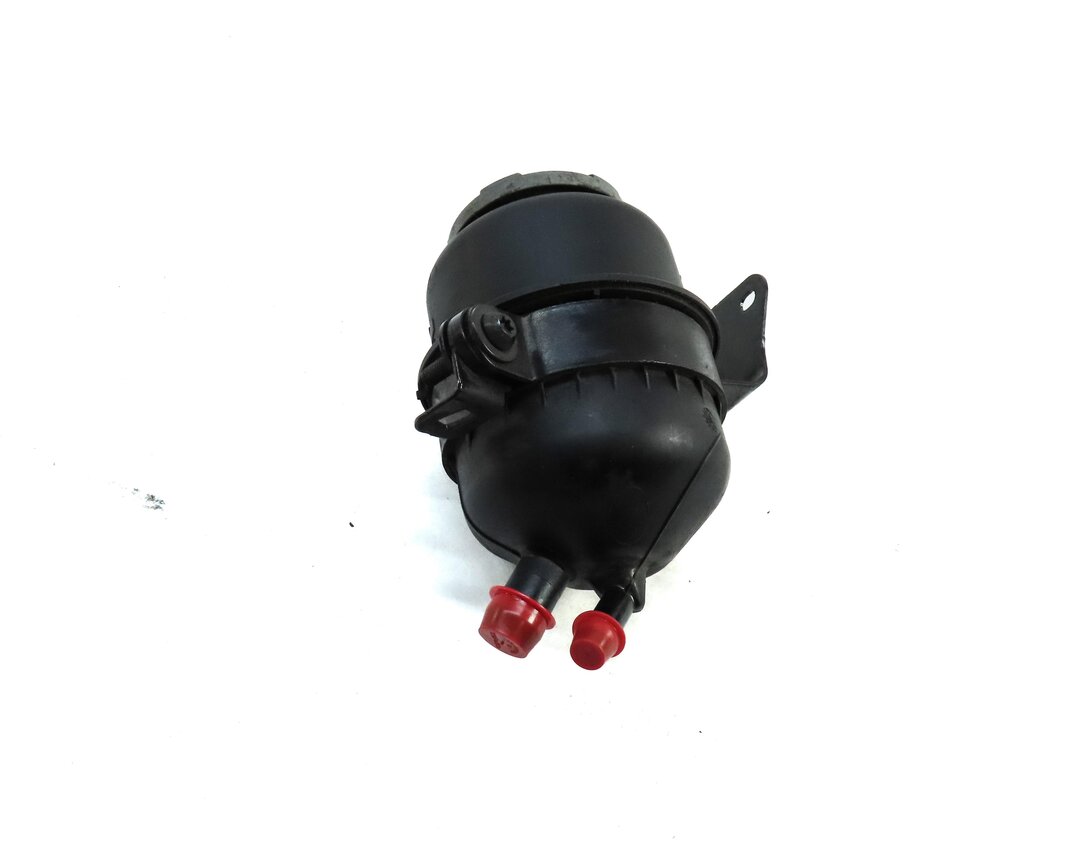 Thumbnail 2: 2010 AUDI Q5 (B8 8R) POWER STEERING PUMP FLUID RESERVOIR