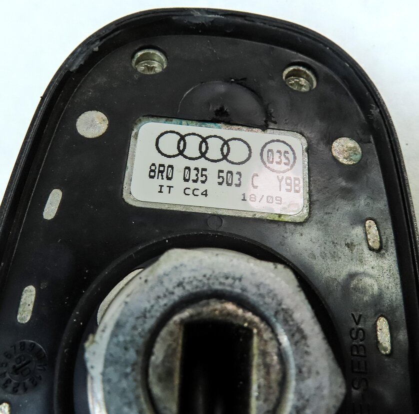 Thumbnail 5: 2009-2012 AUDI Q5 (8R) AM/FM RADIO STEREO SHARK FIN ANTENNA (BRILLIANT BLACK A2)