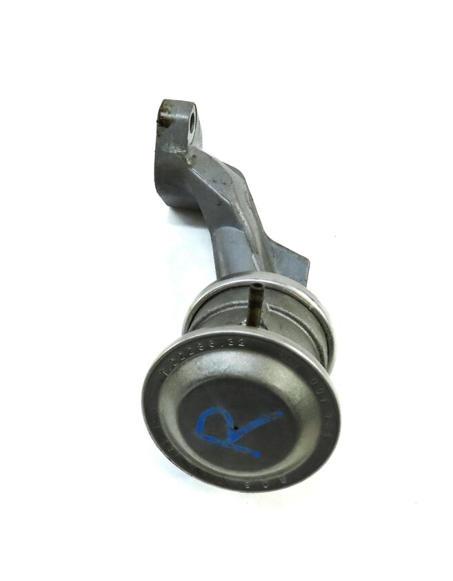 Thumbnail 5: 2010 AUDI Q5 (B8 8R) 3.2L CALB ENGINE LEFT & RIGHT AIR CHECK VALVE SET-2