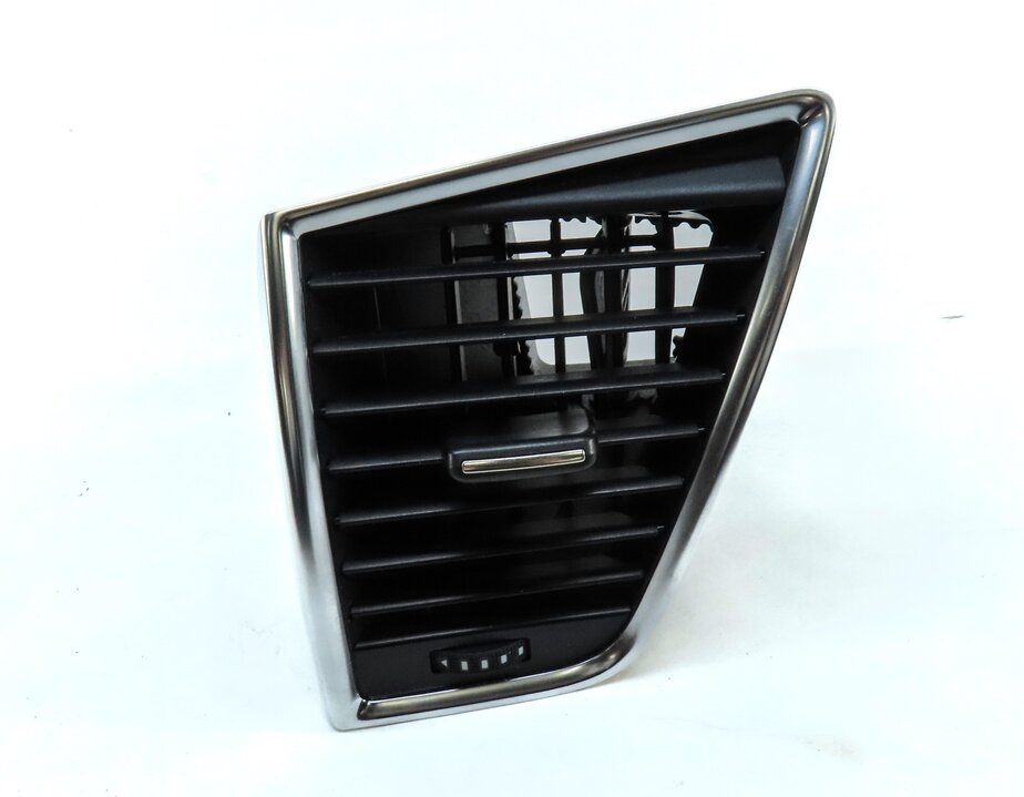 Thumbnail 2: 2010 AUDI Q5 (B8 8R) FRONT LEFT DRIVER OUTER DASH HEATER A/C AIR VENT
