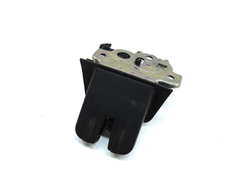 2010 AUDI Q5 (B8 8R) REAR TRUNK LOCK LATCH ACTUATOR