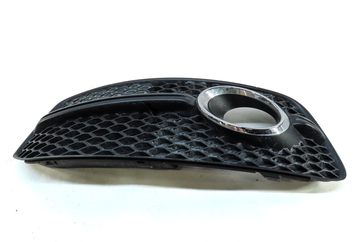 Thumbnail 3: 2009-2012 AUDI Q5 (B8 8R) LEFT FRONT DRIVER FOGLIGHT GRILLE TRIM (S-LINE)