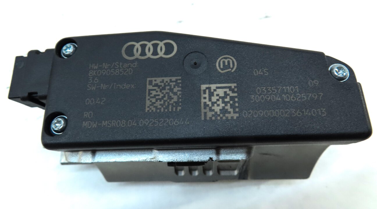 Thumbnail 12: 2010 AUDI Q5 (B8 8R) 3.2L CALB ENGINE ECM BCM GATEWAY IMMOBILIZER MODULE KEY SET