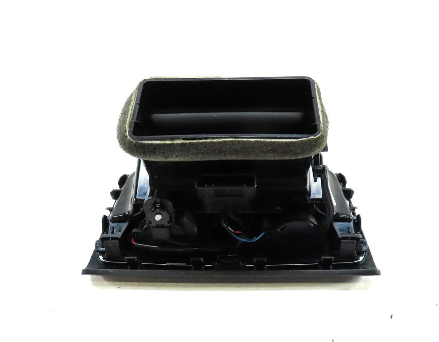 Thumbnail 4: 2010 AUDI Q5 (B8 8R) REAR CENTER CONSOLE HEATER A/C AIR VENT
