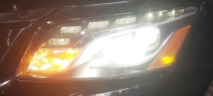 Thumbnail 2: 2009-2012 AUDI Q5 (8R) LEFT DRIVER HID XENON HEADLIGHT LIGHT LAMP (NON AFS)
