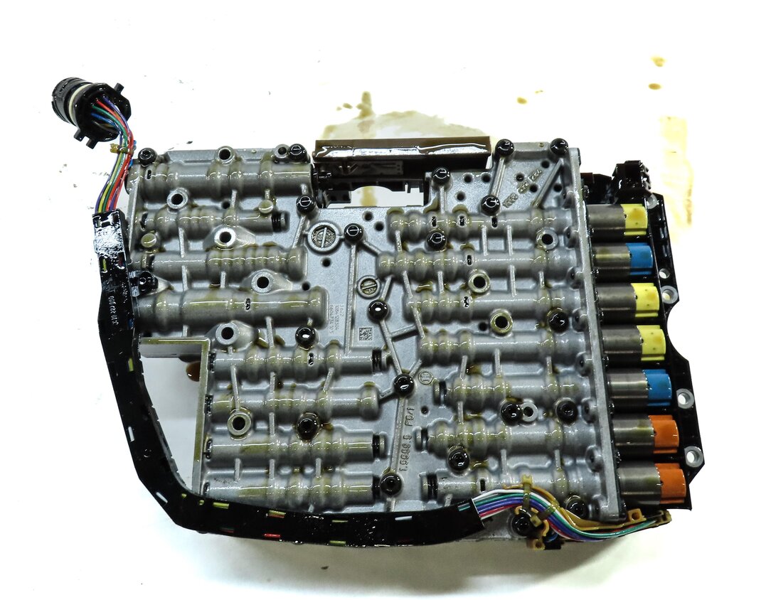 Thumbnail 5: 2009-2012 AUDI Q5 (8R) 3.2L V6 A/T AUTO AUTOMATIC TRANSMISSION VALVE BODY