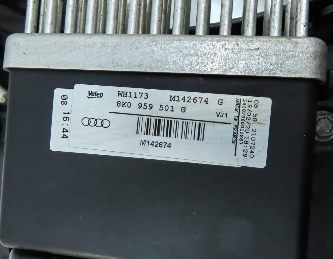 Thumbnail 8: 09-17 AUDI A4 A5 Q5 S4 (B8 8T 8R) 2.0L 3.0L 3.2L RADIATOR COOLING FAN w/ SHROUD