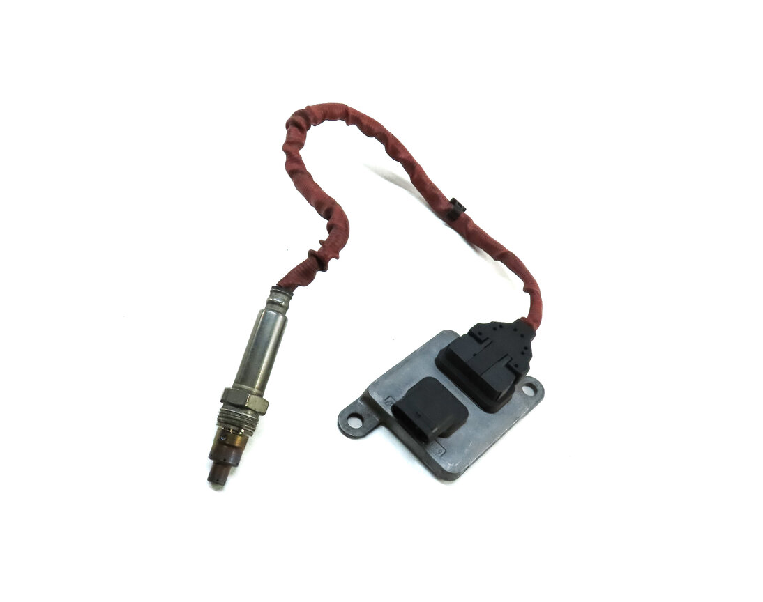 Thumbnail 6: 2018 BMW X5 (F15) 3.0L N57T DIESEL NITROGEN OXIDE NOX SENSOR w/ CONTROL MODULE