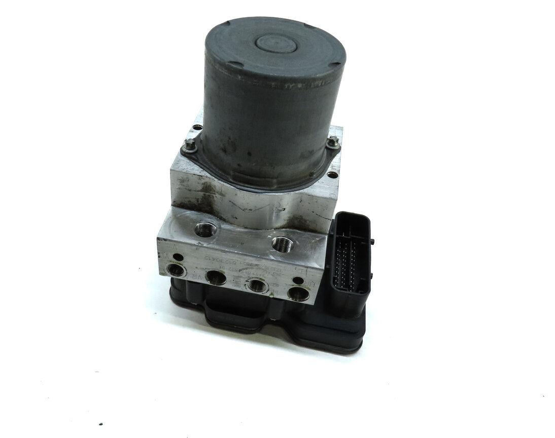 Thumbnail 6: 14-19 BMW X5 X6 M (F15 F16) ANTI-LOCK ABS BRAKE PUMP & MODULE (ADAPTIVE CRUISE)
