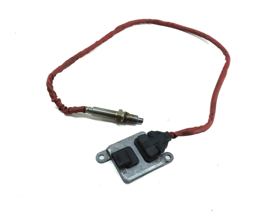 Thumbnail 5: 2018 BMW X5 (F15) 3.0L N57T DIESEL NITROGEN OXIDE NOX SENSOR w/ CONTROL MODULE