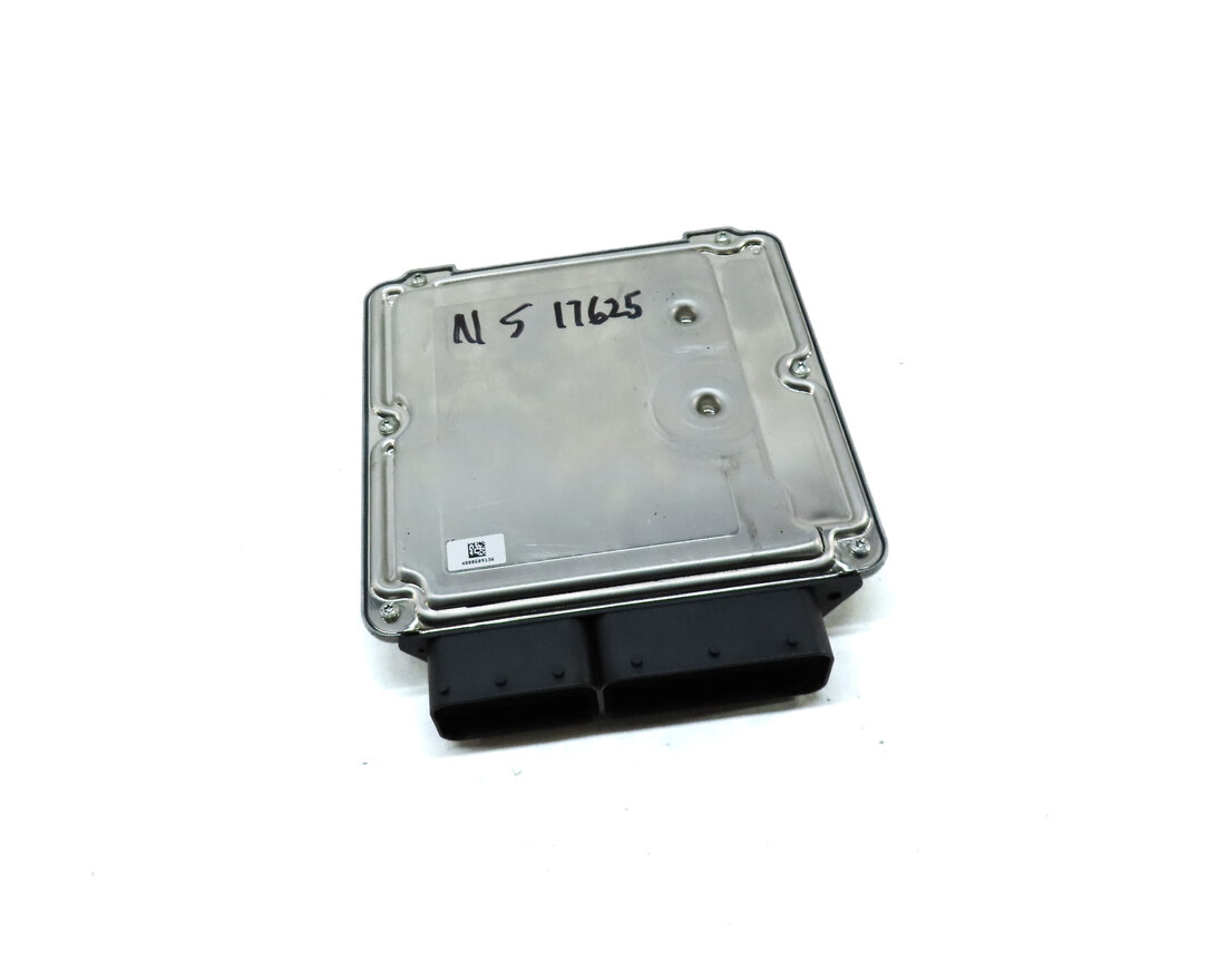 Thumbnail 6: 2016-2018 BMW 328i 535i X5 (F10 F15 F30) 2.0L 3.0L DIESEL ENGINE CONTROL MODULE